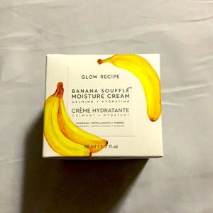Banana soufflé moisture cream